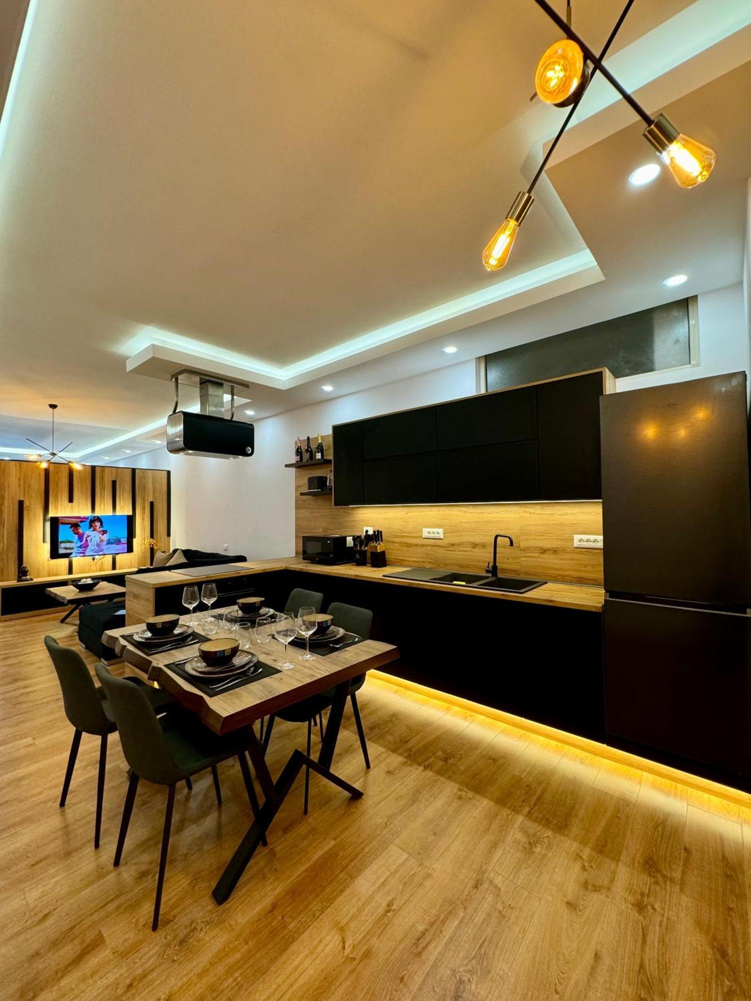 Luxury Central Baba Apartment Shkodër 외부 사진