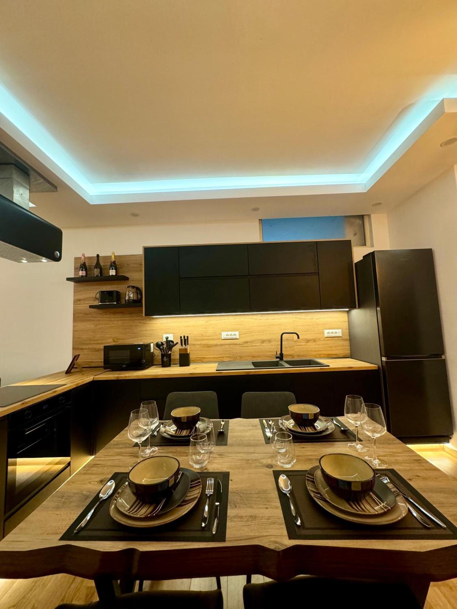 Luxury Central Baba Apartment Shkodër 외부 사진